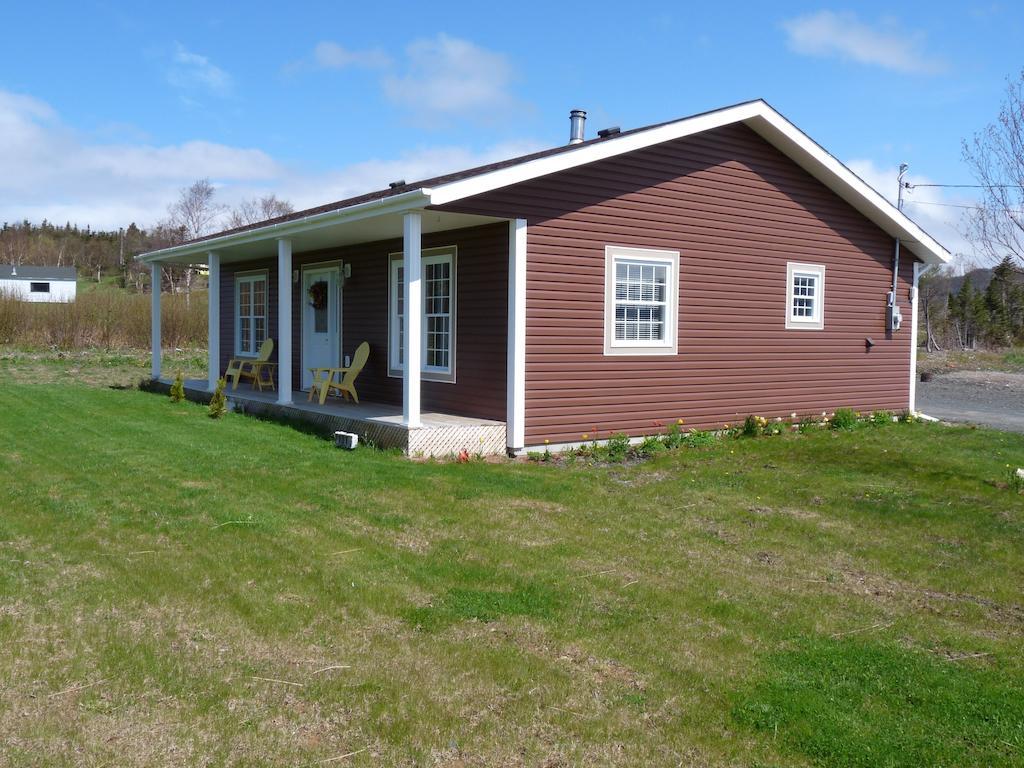 Oliver'S Landing Villa Rocky Harbour Room photo